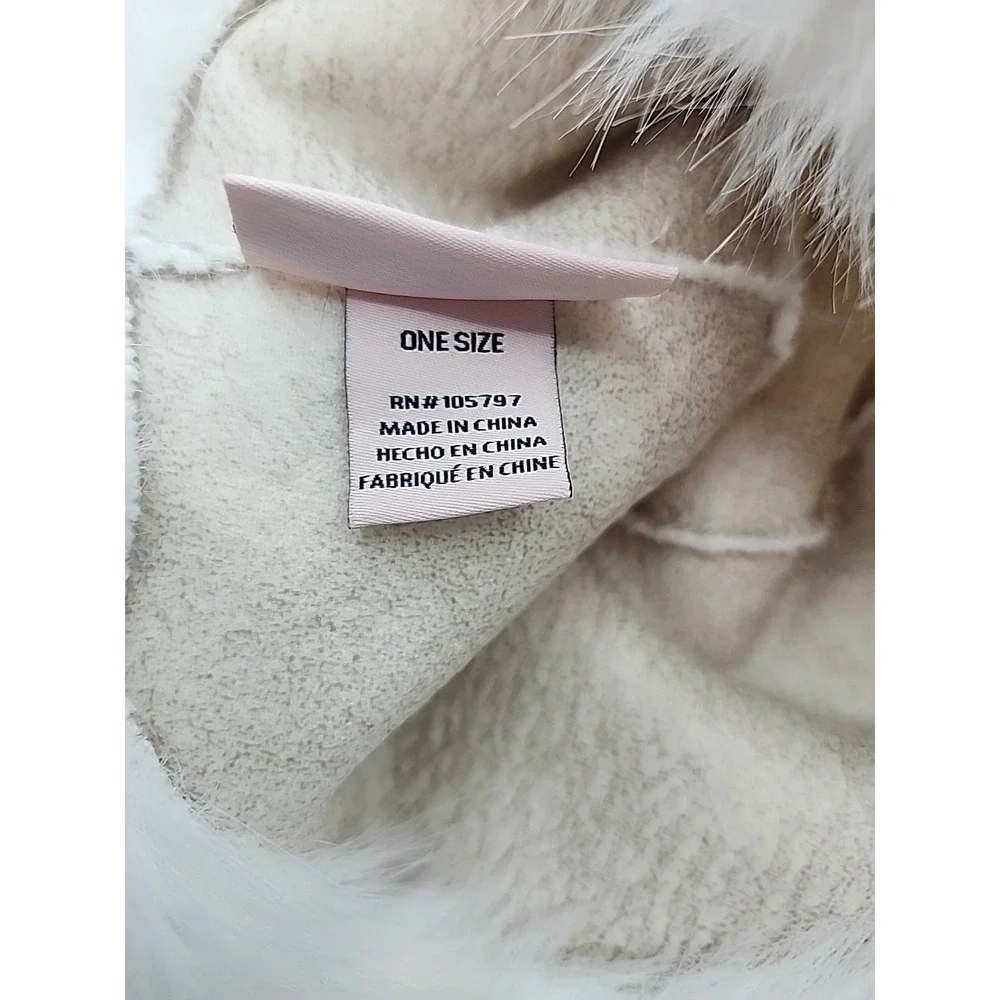 Juicy Couture White Faux Fur Bucket‎ Hat Y2k Clueless